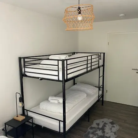 Im Zentrum, Modernes Apartment *